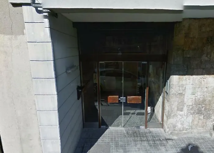 Apartment Three Bedroom In Sants Barcelona