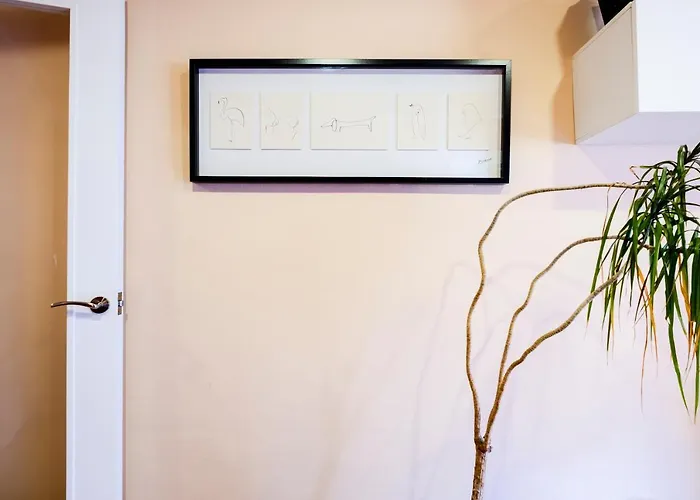 Three Bedroom In Sants *