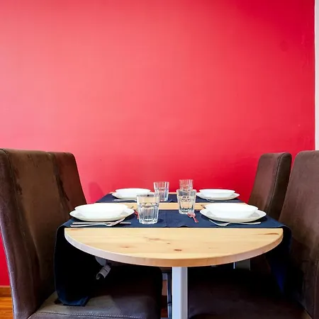 Three Bedroom In Sants * Barcelona