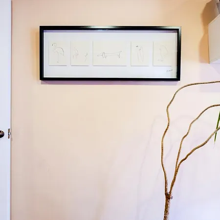 Three Bedroom In Sants *