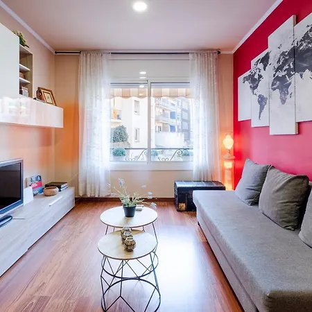 Apartment Three Bedroom In Sants Barcelona