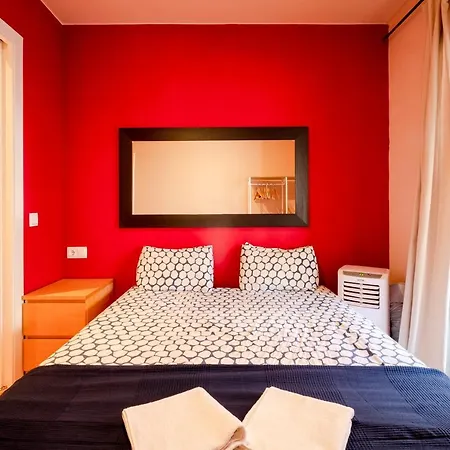 Apartment Three Bedroom In Sants